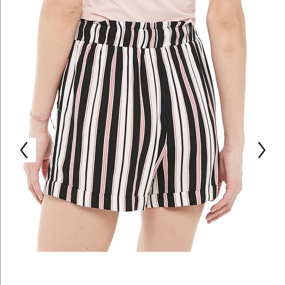 JOE B Shorts Button Front Striped Challis Juniors Black White Pink Size Small - Picture 3 of 7